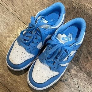 Nike dunk low UNC 2021 GS 4y